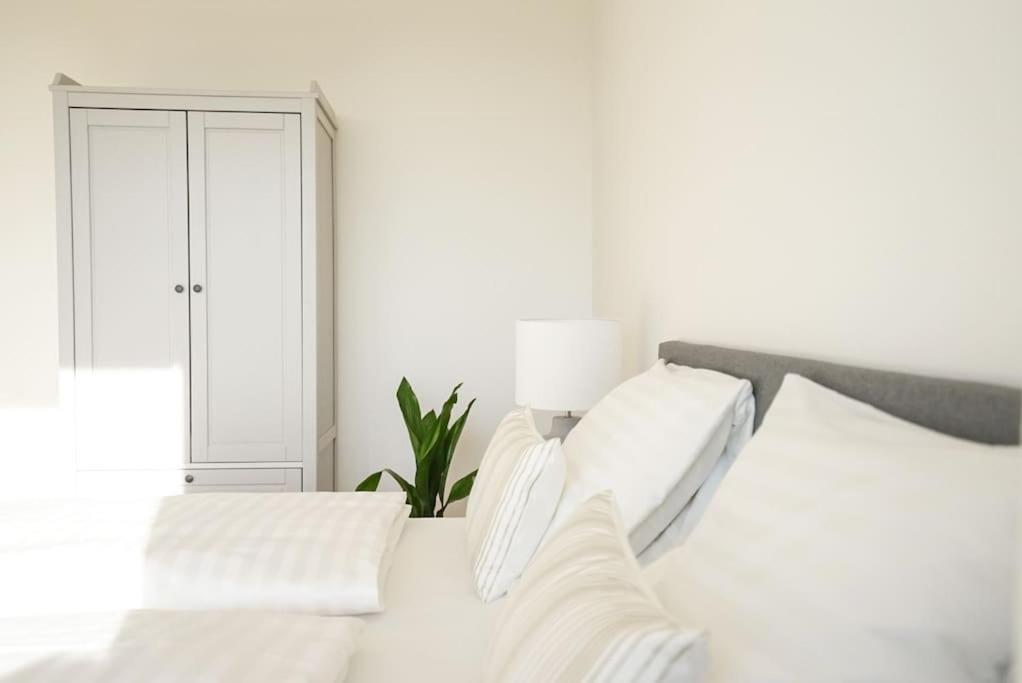 Oberlaa New Apartment - 15 Min To City Wien Exterior foto